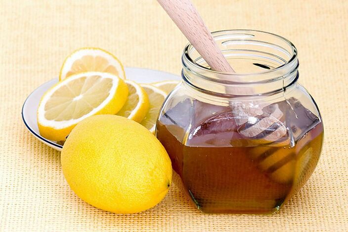 El limón y la miel son los ingredientes de la mascarilla que blanquea y reafirma perfectamente la piel del rostro. 